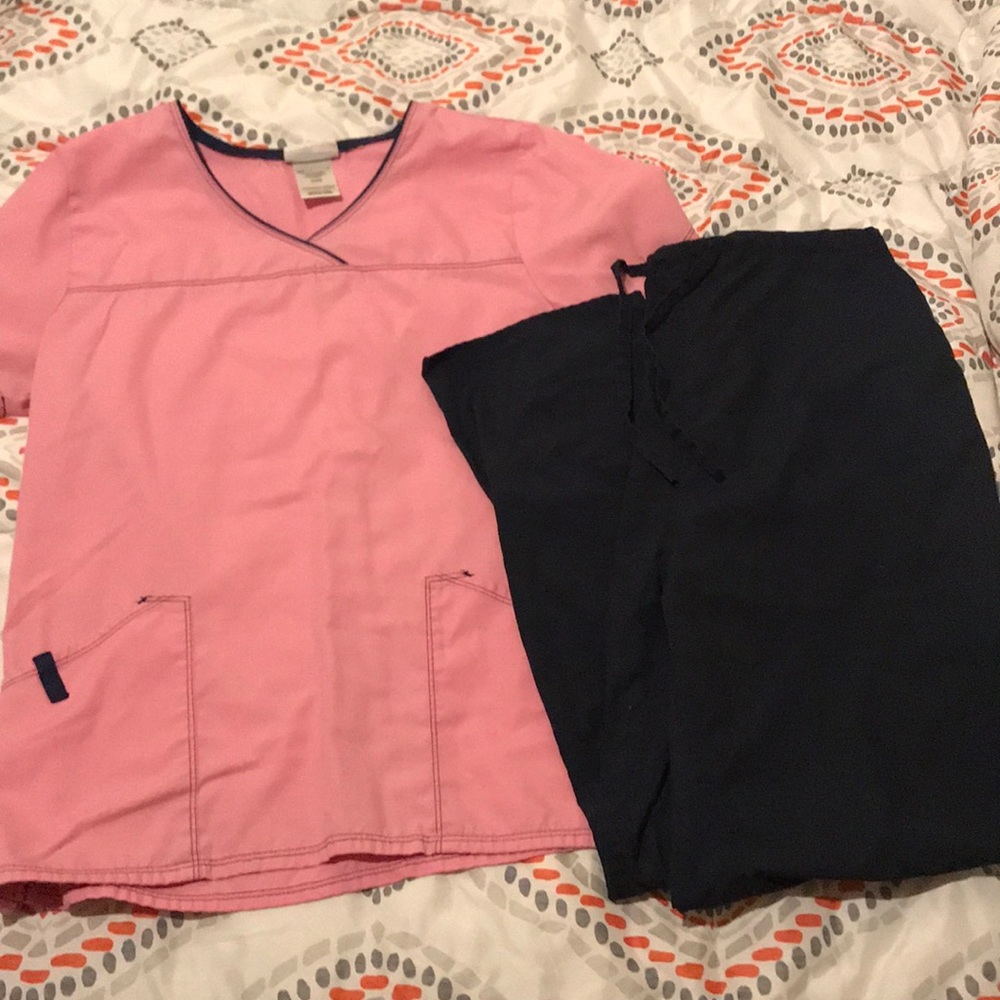 Medium Scrub Set